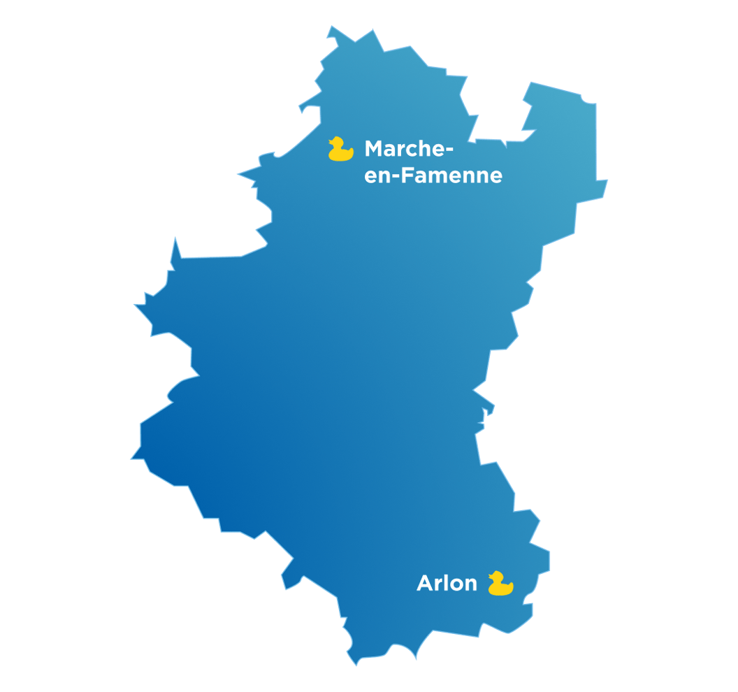 Carte bleue de la province du Luxembourg avec les showrooms x²o salles de bains à Marche-en-Famenne et Arlon.