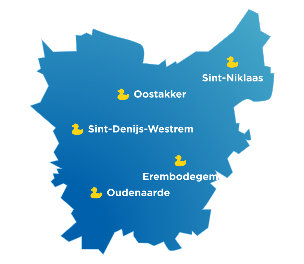 Blauwe kaart van Oost-Vlaanderen met x²o badkamers showrooms aangeduid in Sint-Niklaas, Sint-Denijs-Westrem, Erembodegem en Oudenaarde.