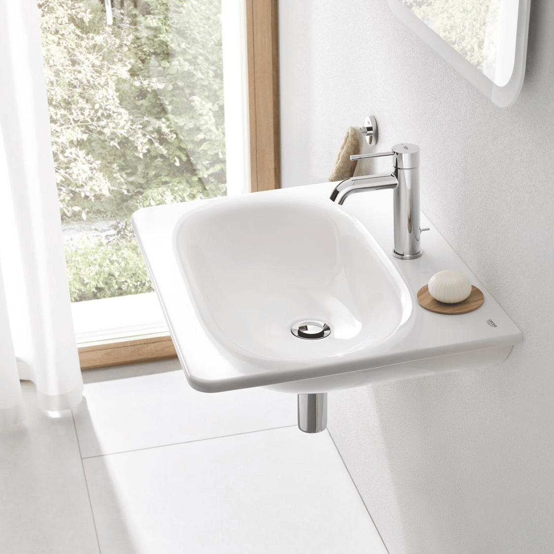 Grohe Essence S-Size Waschbecken Armatur: Chom glänzend