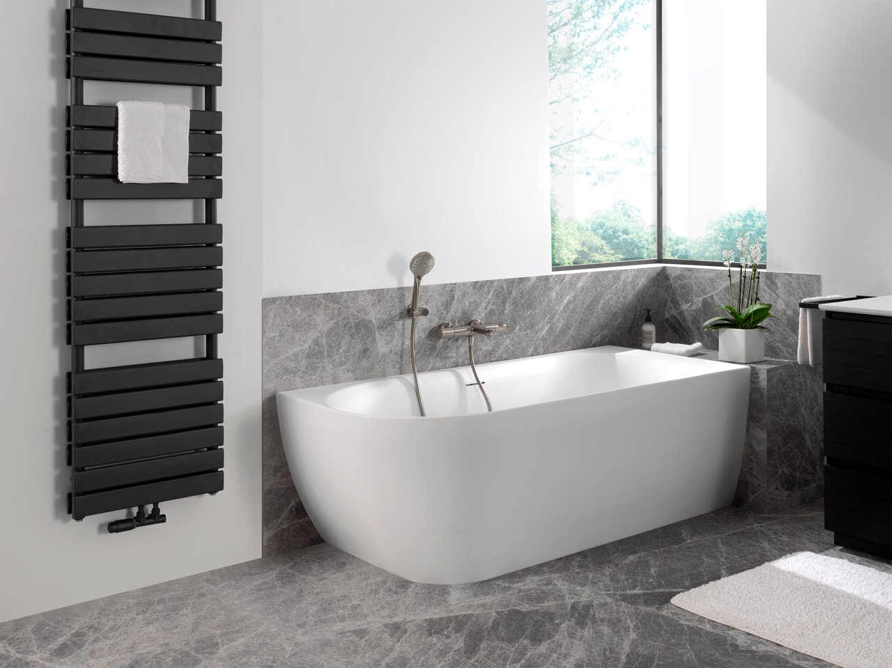 Luca Varess Otello baignoire d'angle droite duo 170 x 80 cm acrylique blanc mat, bonde incluse