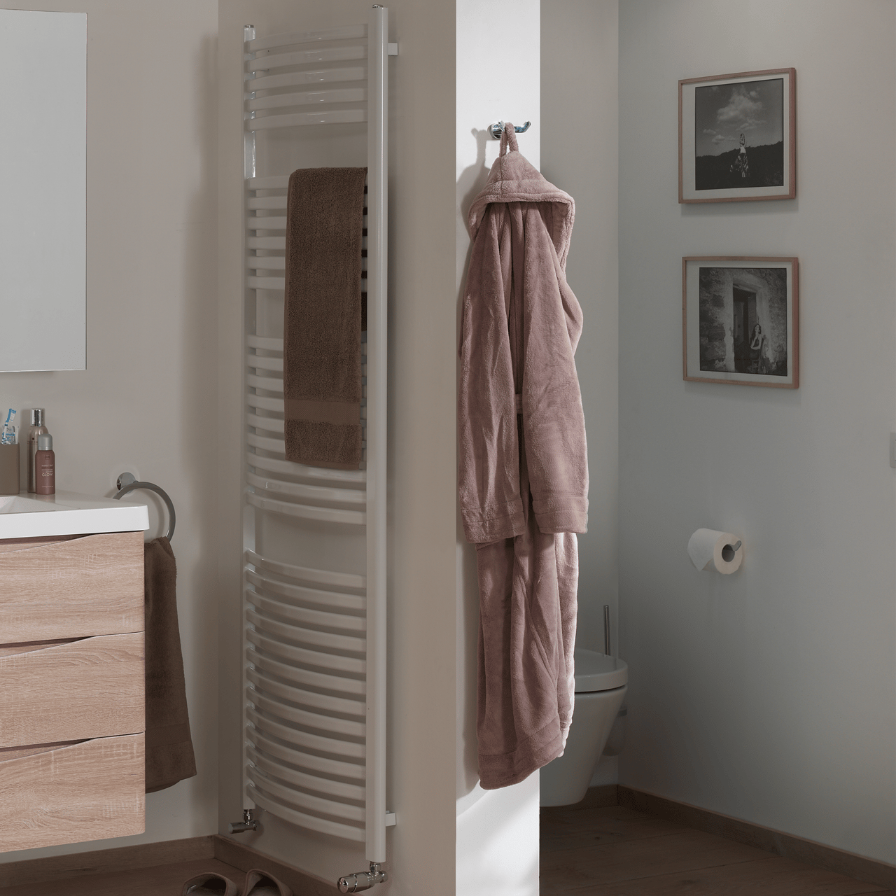 Vipera Kanza Rx enkele handdoekradiator 50 x 180 cm centrale verwarming hoogglans wit zijaansluiting 781W