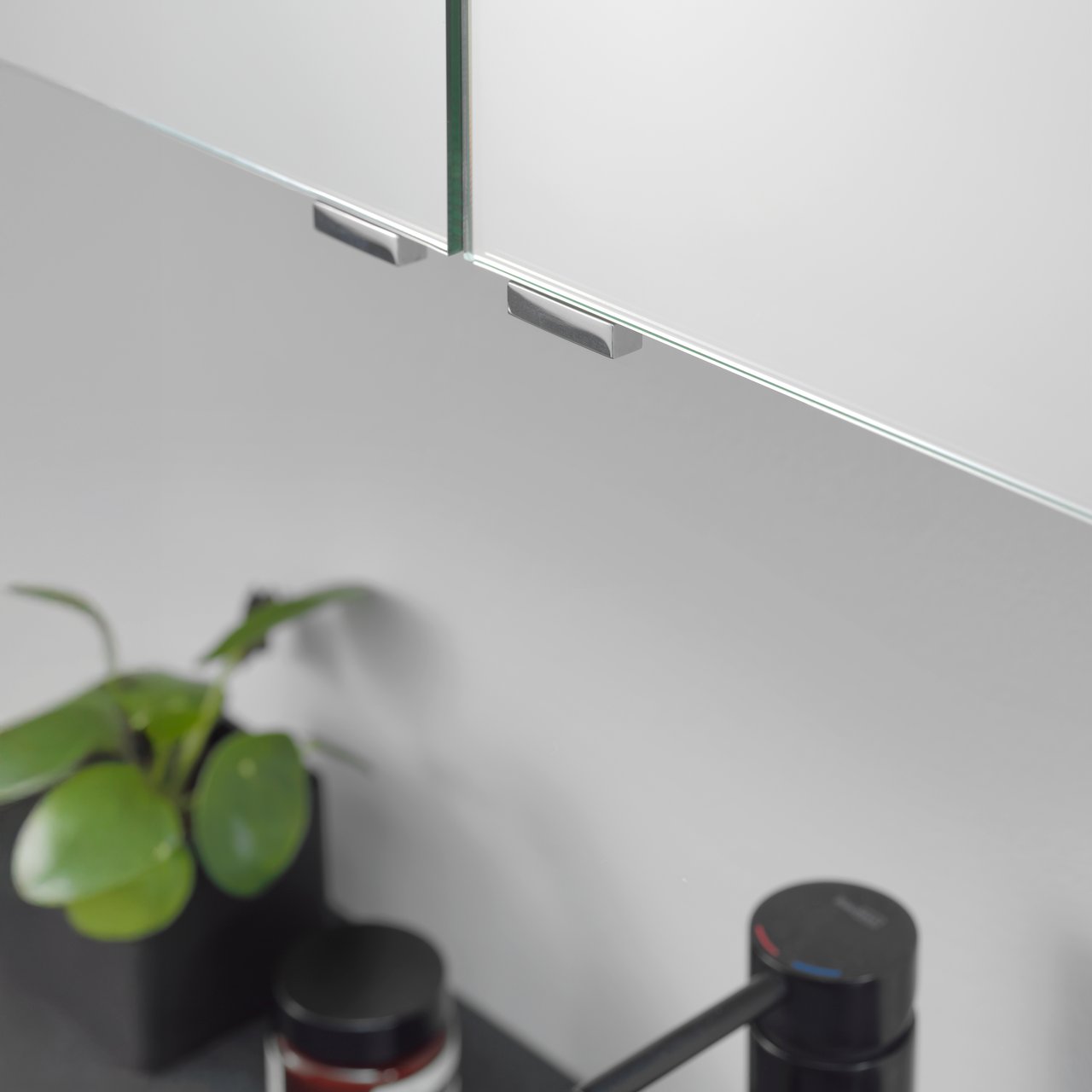 Balmani Oberture XS 2 pièces poignée pour armoire de toilette chrome