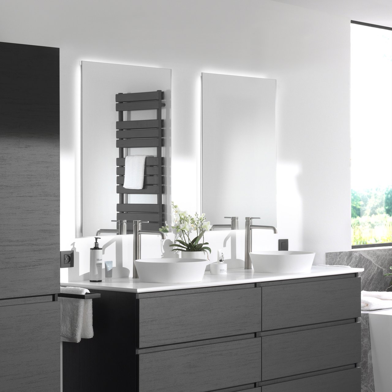 Balmani Giro miroir rectangulaire lumineux et anti-buée 90 x 65 cm