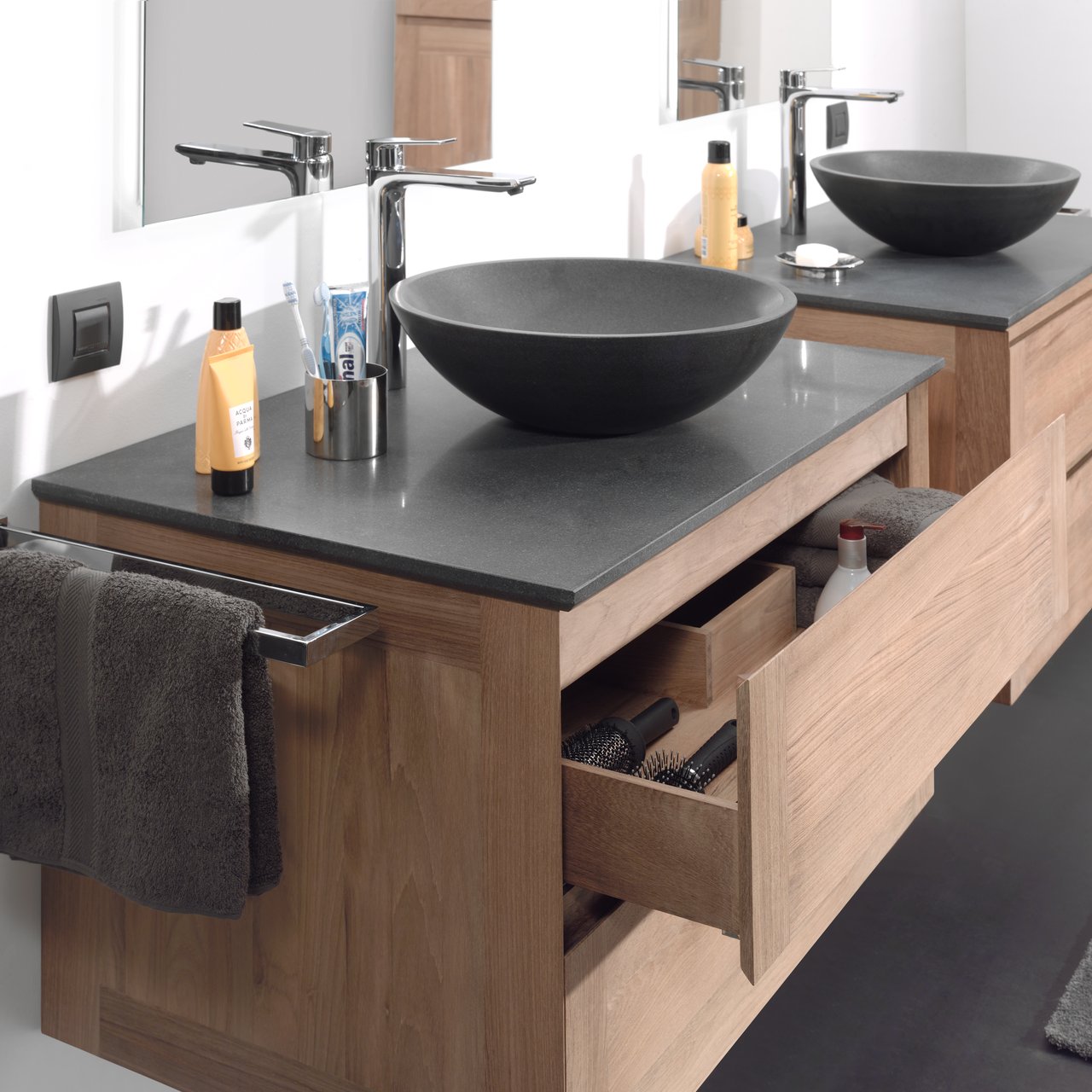 Balmani Facetta tablette simple granite aiguisé 90 x 55 cm