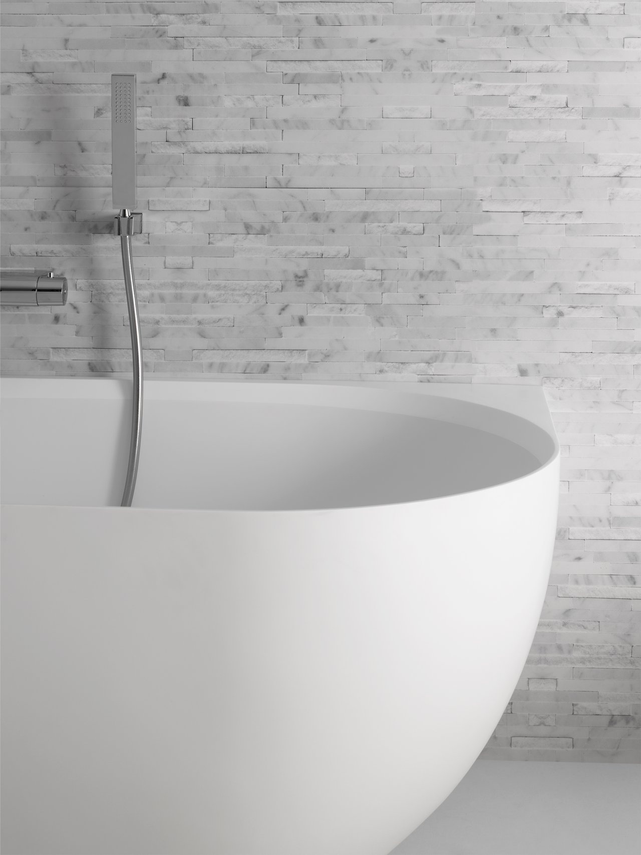 Balmani Forte 2-Personen-Eckbadewanne: links, 175 x 78 cm, Solid Surface, Weiß matt