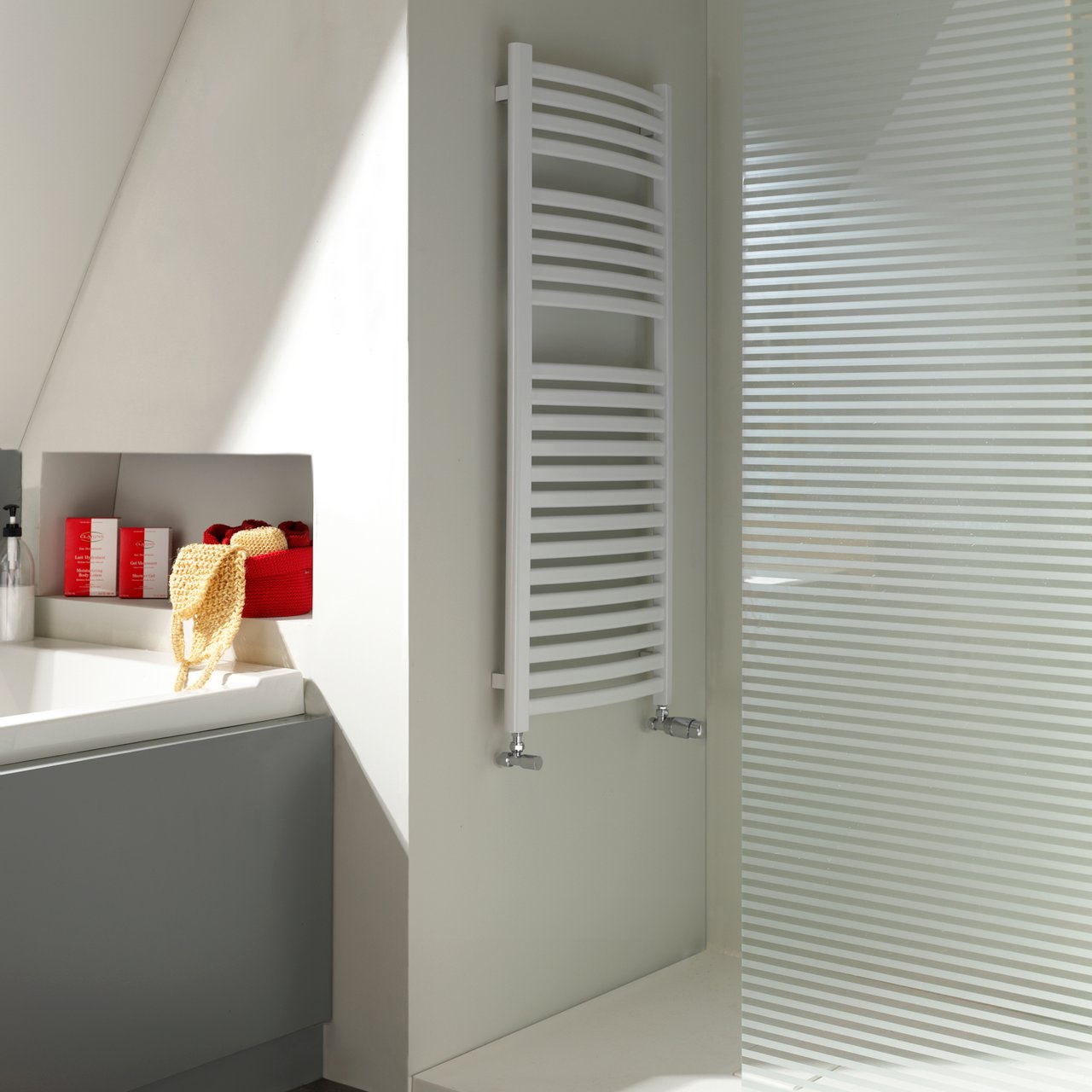 Vipera Kanza Rx sèche-serviettes simple 50 x 120 cm chauffage électrique blanc brillant raccordement latéral 521W, résistance incluse