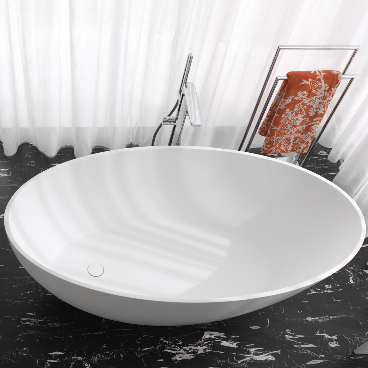 Balmani Fahro Ovale Freistehende Badewanne: 160 x 85 cm, Solid Surface, Weiß matt