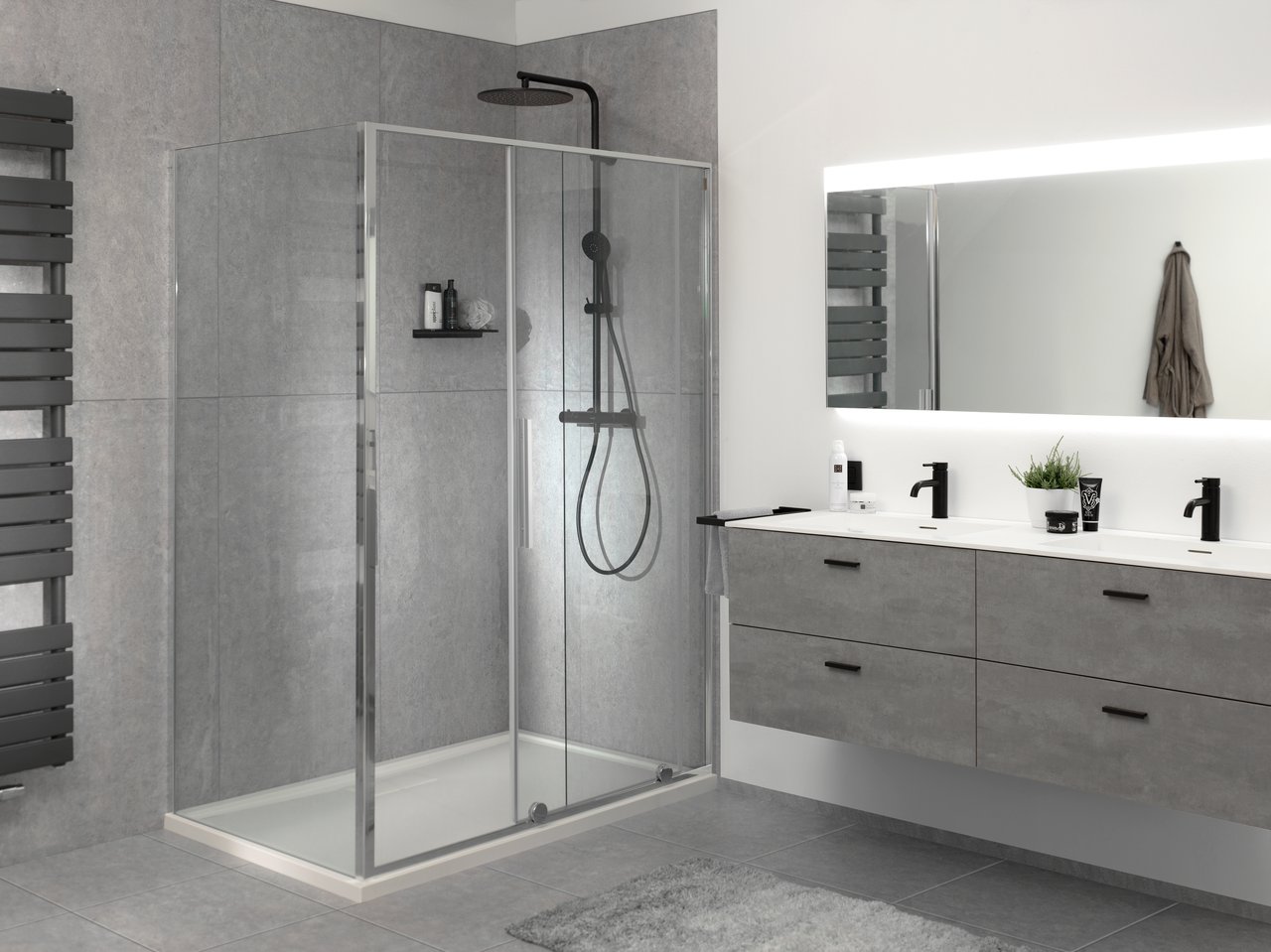 Luca Varess Morano douchehoek met schuifdeur en vaste zijwand 90 x 120 cm helder glas glanzend chroom profiel