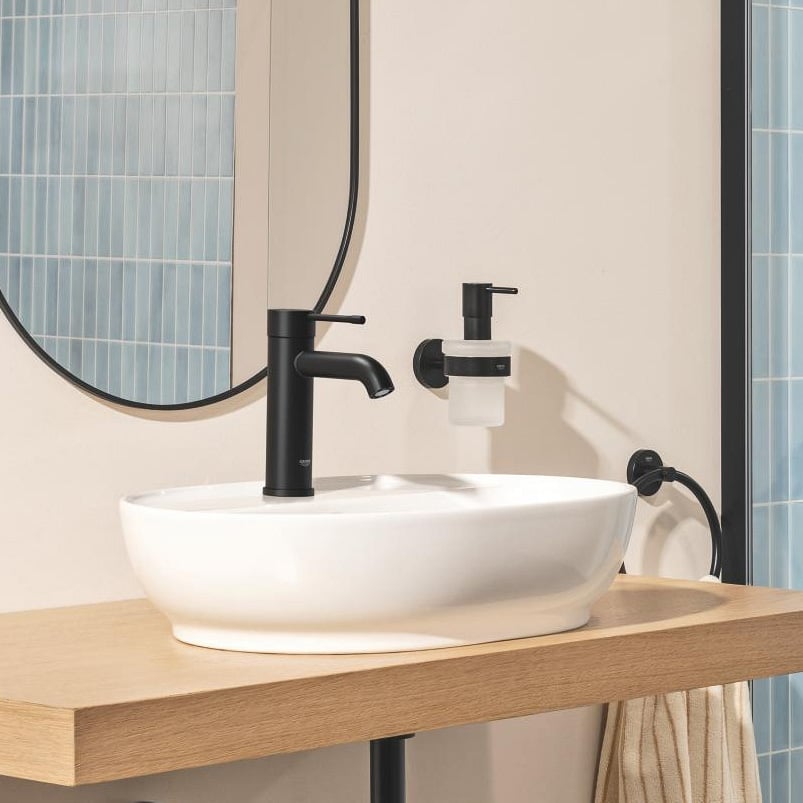 Grohe Essence S-Size wastafelkraan mat zwart