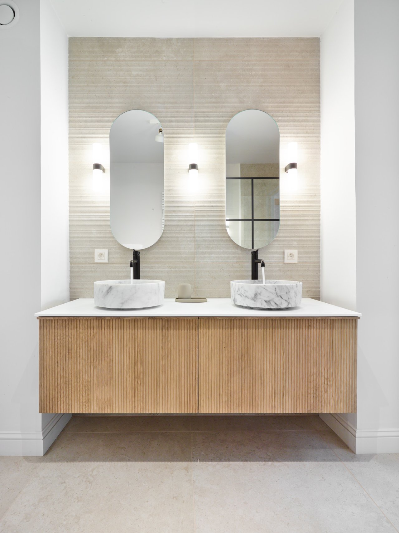 Balmani Stretto Einzel- oder Doppelwaschtischplatte, Solid Surface matt, 150 x 55 cm