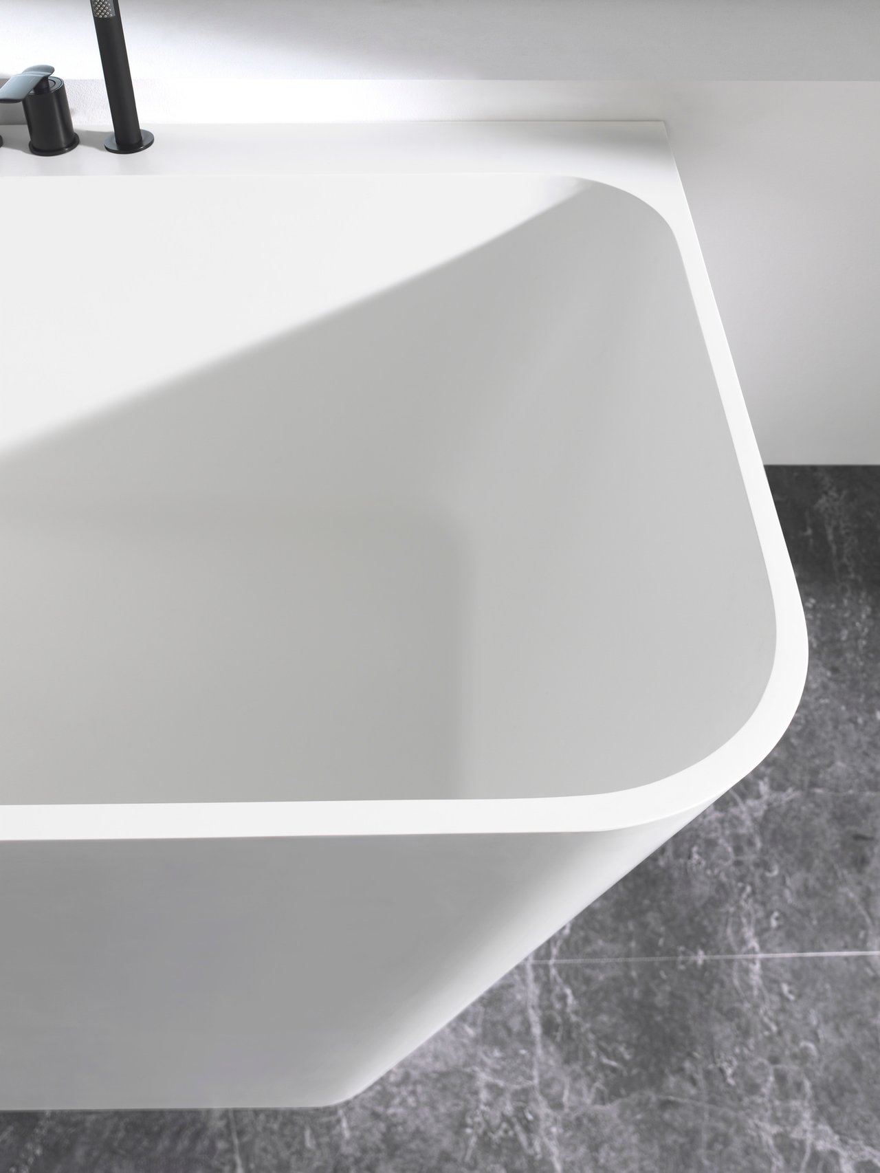 Balmani Zigga halfvrijstaand bad 180 x 85 cm Solid Surface mat wit