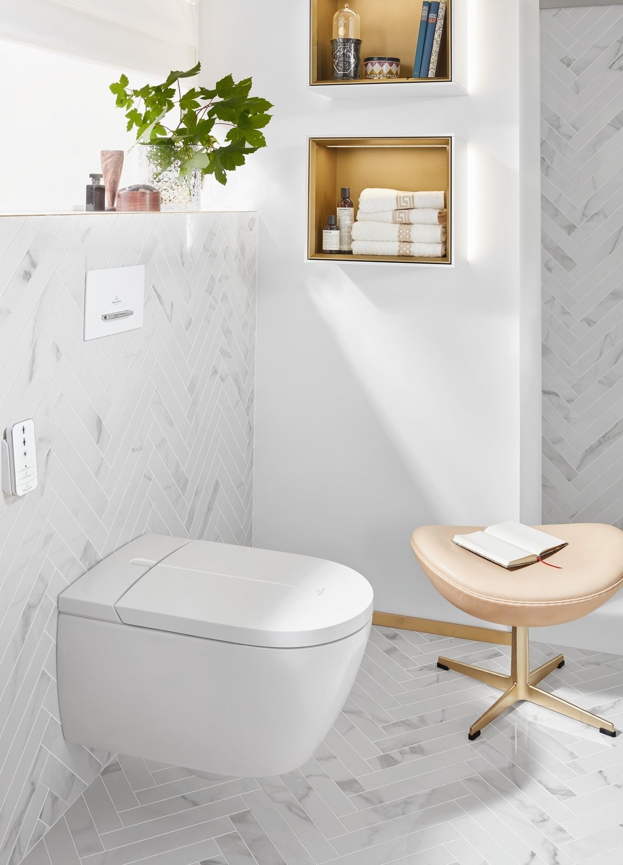 Villeroy & Boch ViClean-I100 douche toilet Glanzend Wit randloos