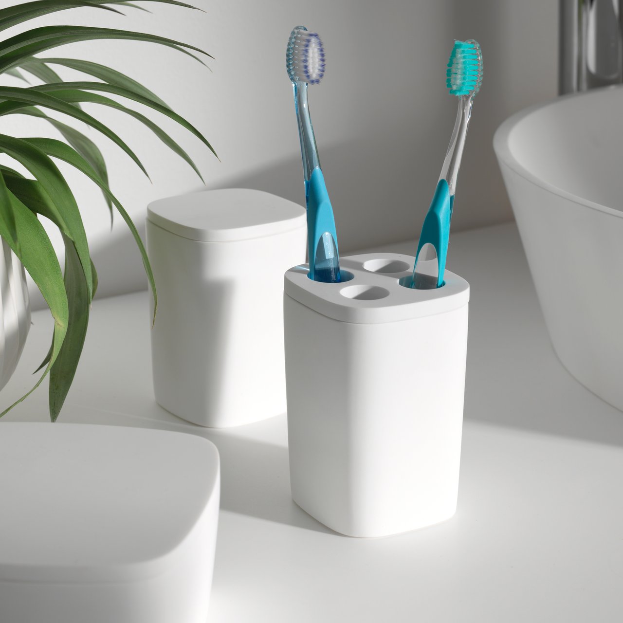 Balmani Testa beker mat wit Solid Surface 7x10,5cm