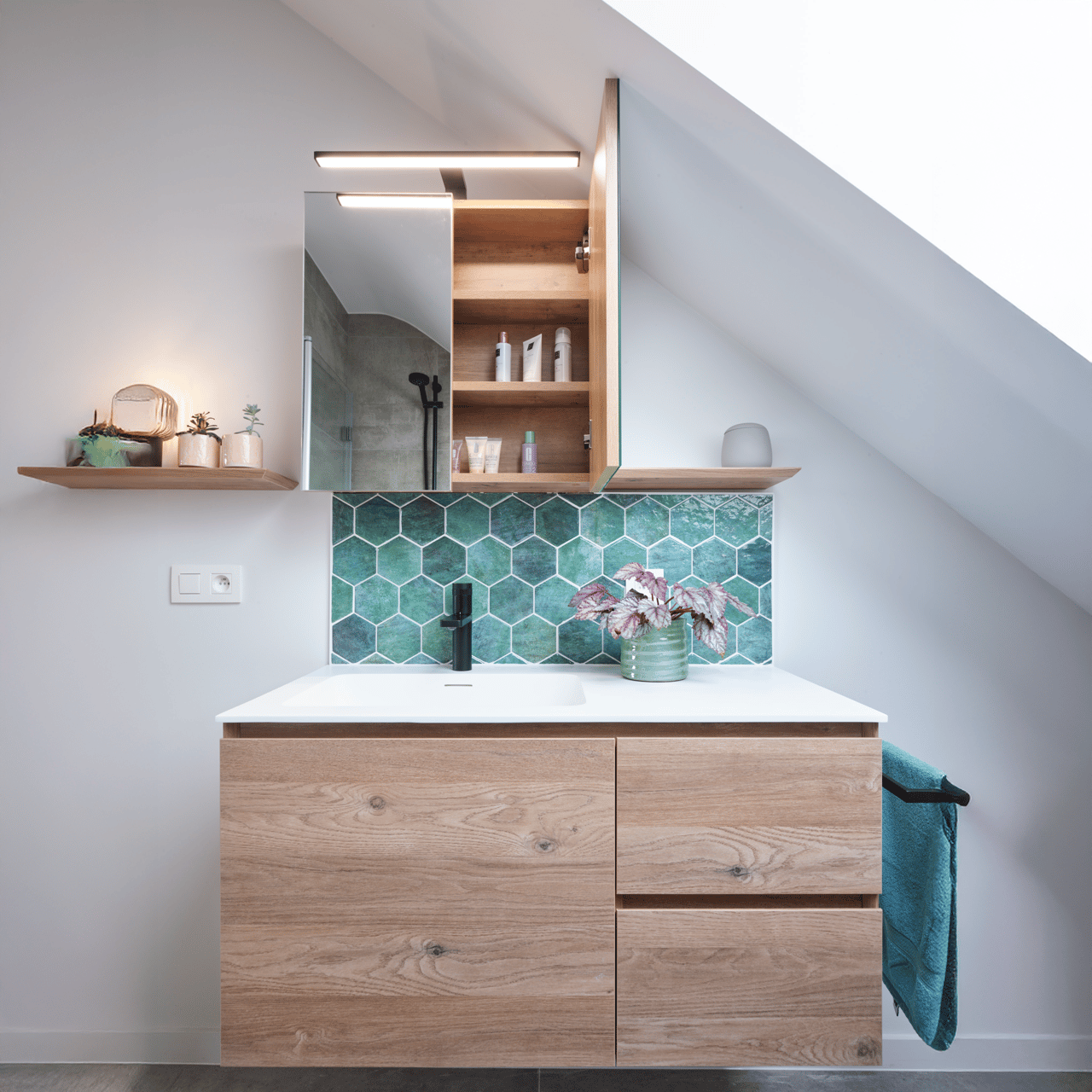 Storke Reflecta spiegelkast 60 x 75 cm ruwe eik