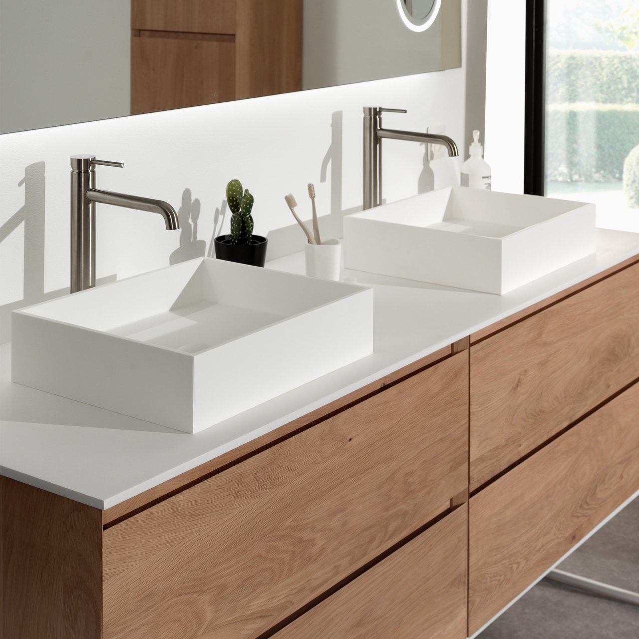 Blaufoss Round verhoogde wastafelkraan Brushed CoolMetal