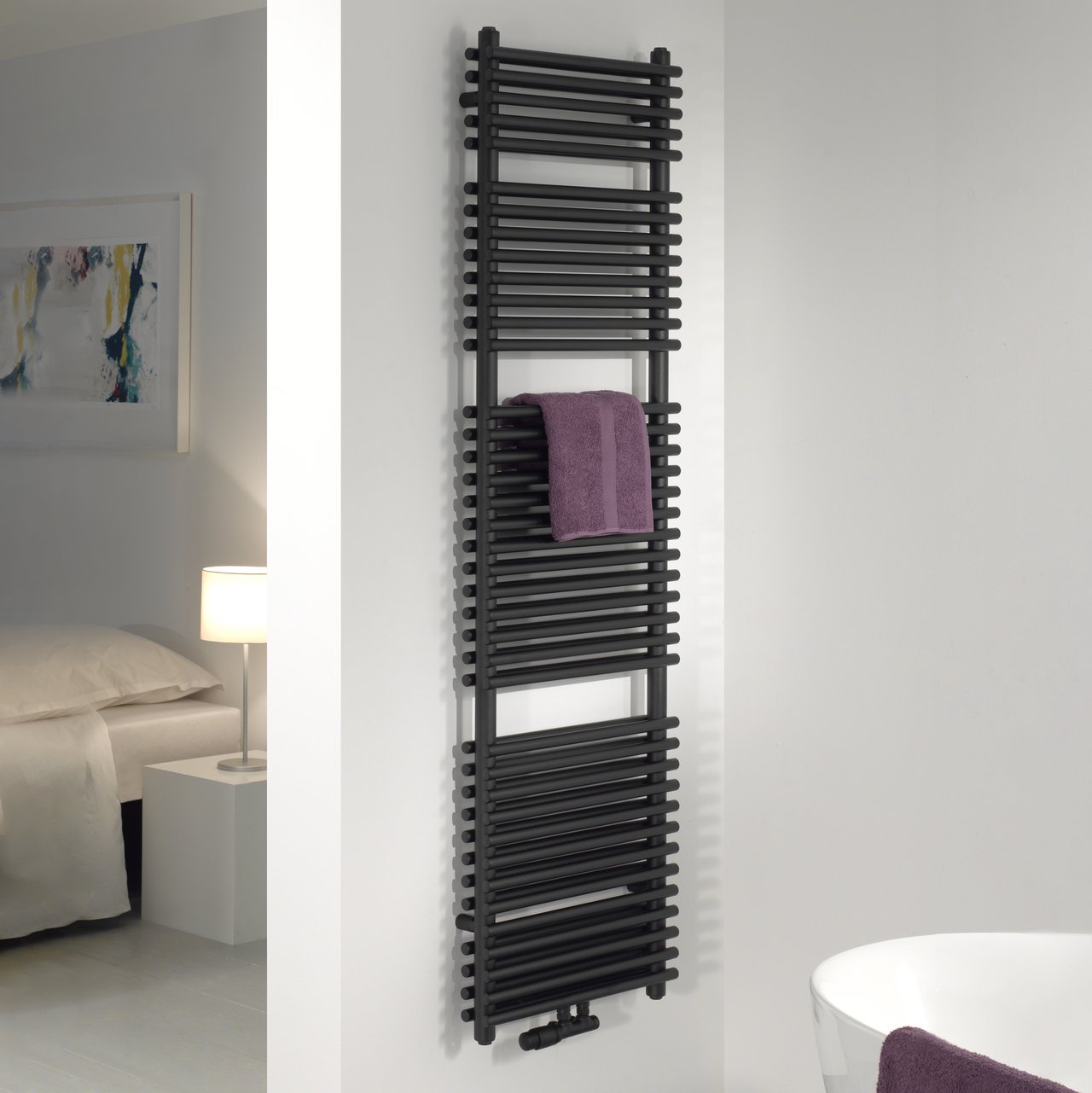 Vipera Alegria dubbele handdoekradiator 50 x 180 cm centrale verwarming mat zwart zij- en middenaansluiting 1.688W