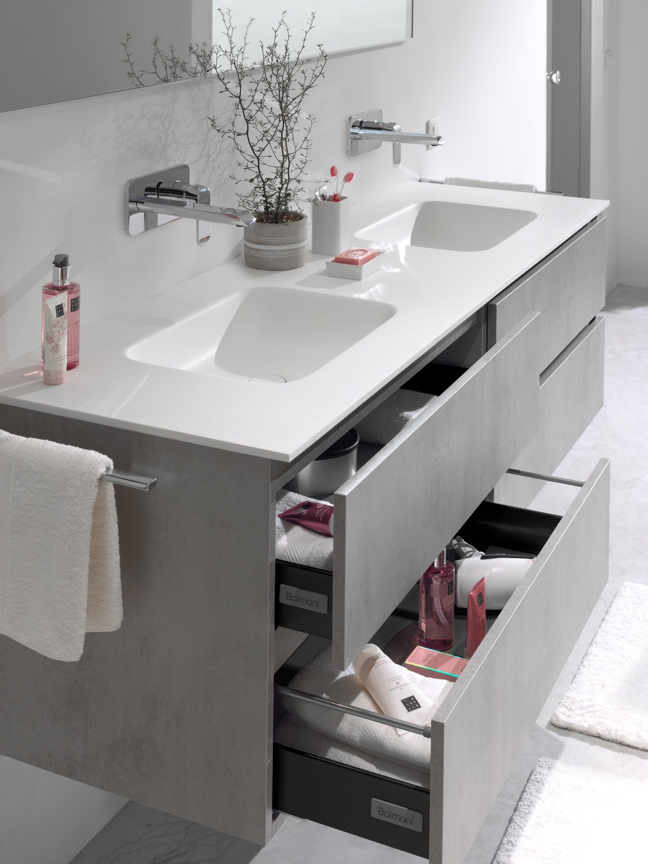 Blaufoss Eleganza robinet mural lavabo chrome brillant incl élément intégré