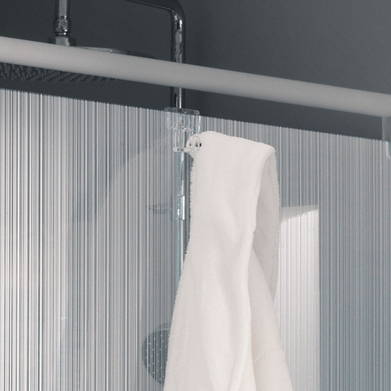 Luca Varess douchehaak transparant