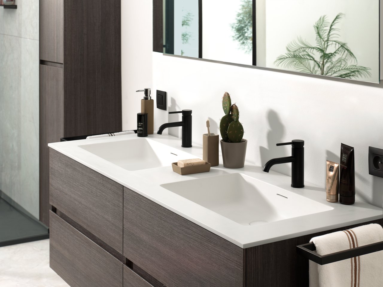 Storke Mata dubbele wastafel matte solid surface 150 x 52 cm, crepine inbegrepen