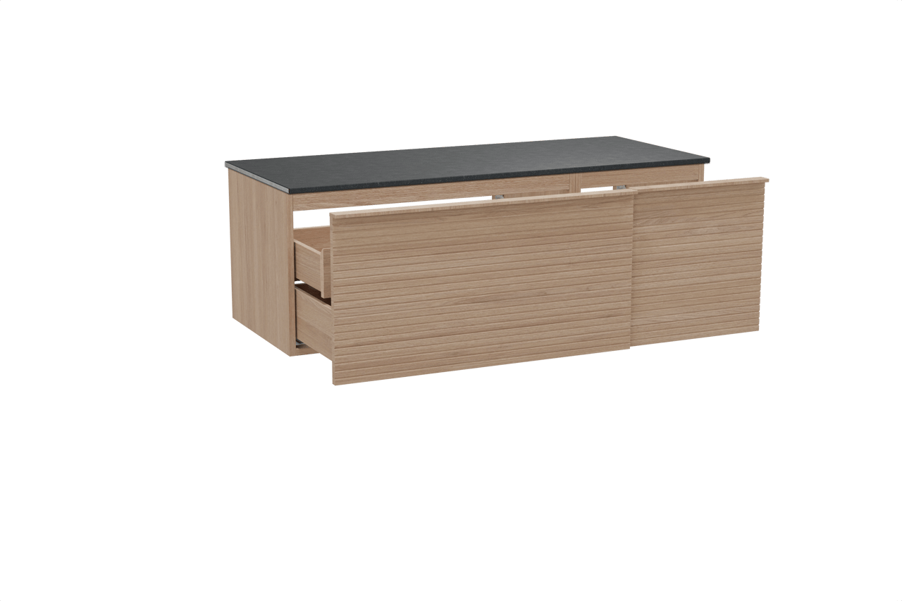 Balmani Forma zwevend badkamermeubel 135 x 55 cm natuur eik met Stretto enkel of dubbel tablet in graniet zwart, Horizontale symmetrische rechte ribbel