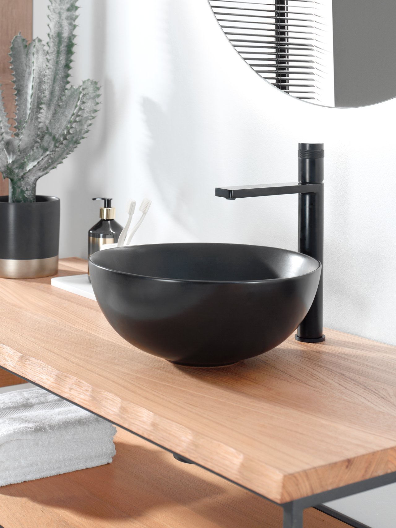 Luca Varess Supra vasque à poser porcelaine Noir Mat rond Ø 36 cm