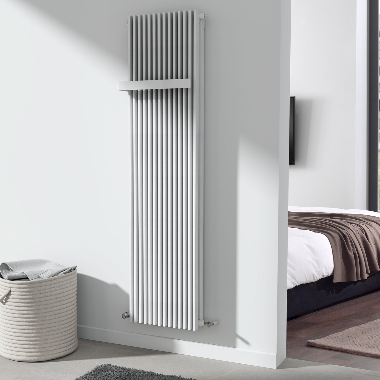 Vipera Corrason dubbele badkamerradiator 50 x 180 cm centrale verwarming hoogglans wit zij- en middenaansluiting 2.857W
