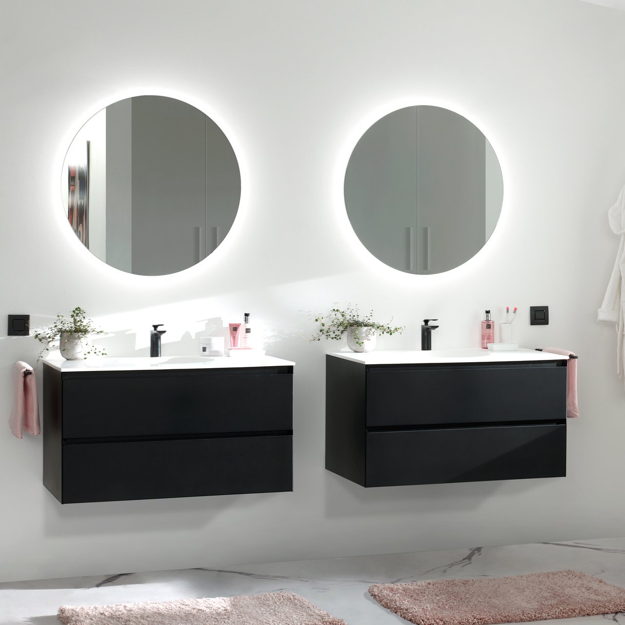 Balmani Giro rond badkamerspiegel Ø 75 cm met spiegelverlichting en anti-damp