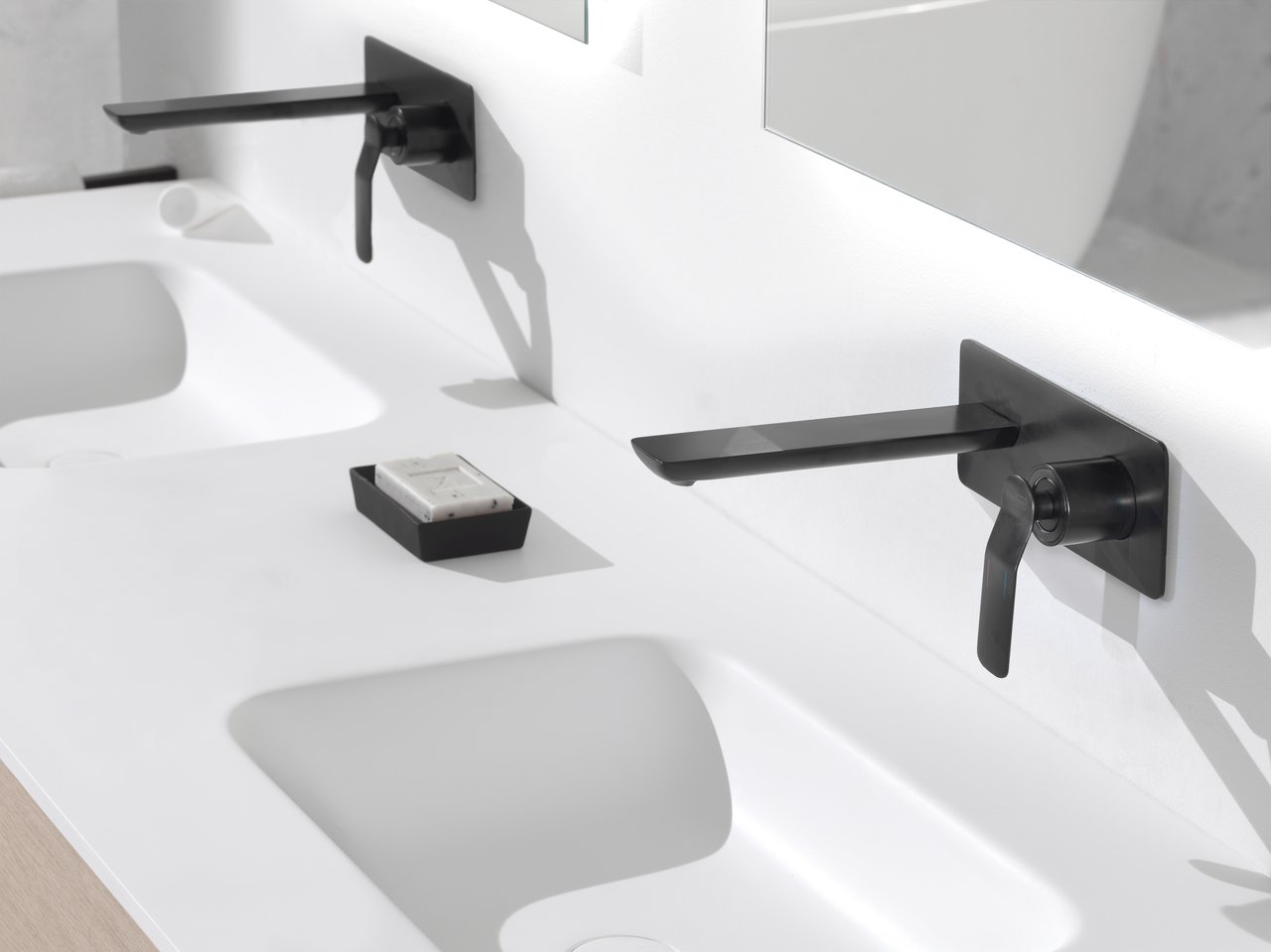 Blaufoss Expo inbouw wastafelkraan mat zwart incl. inbouwelement