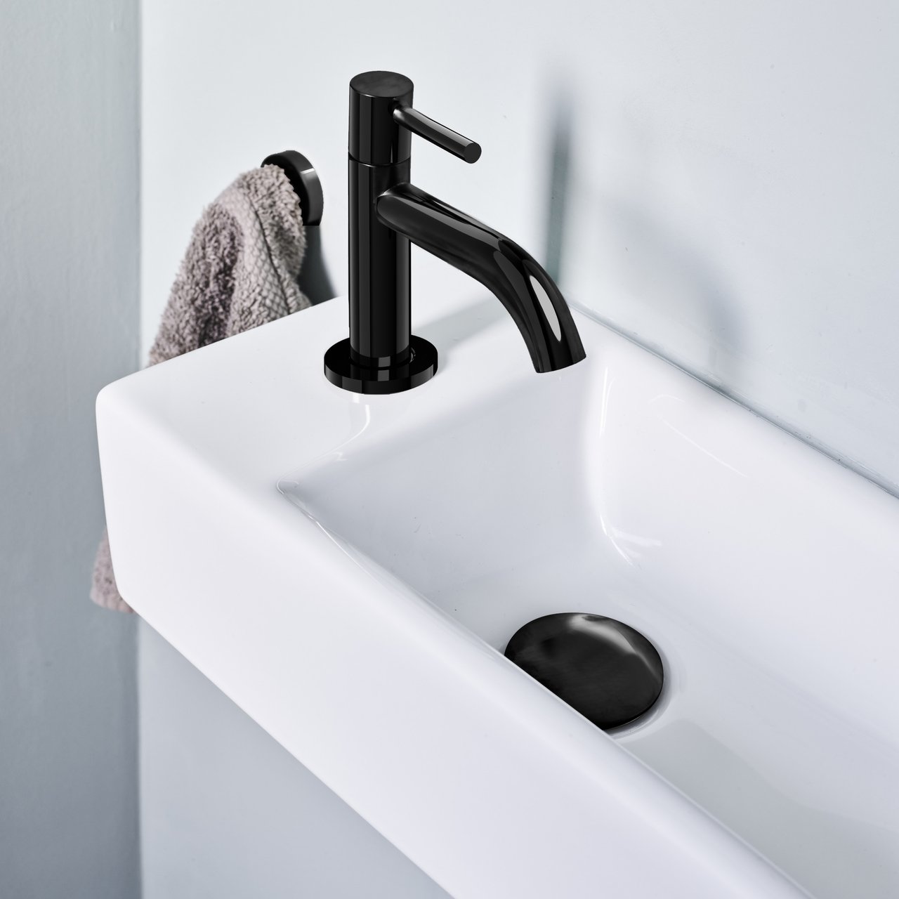 Luca Varess Cubic midi handenwasser glanzend wit Porselein links 40,5 x 20 cm inclusief zwarte kraan en toebehoren