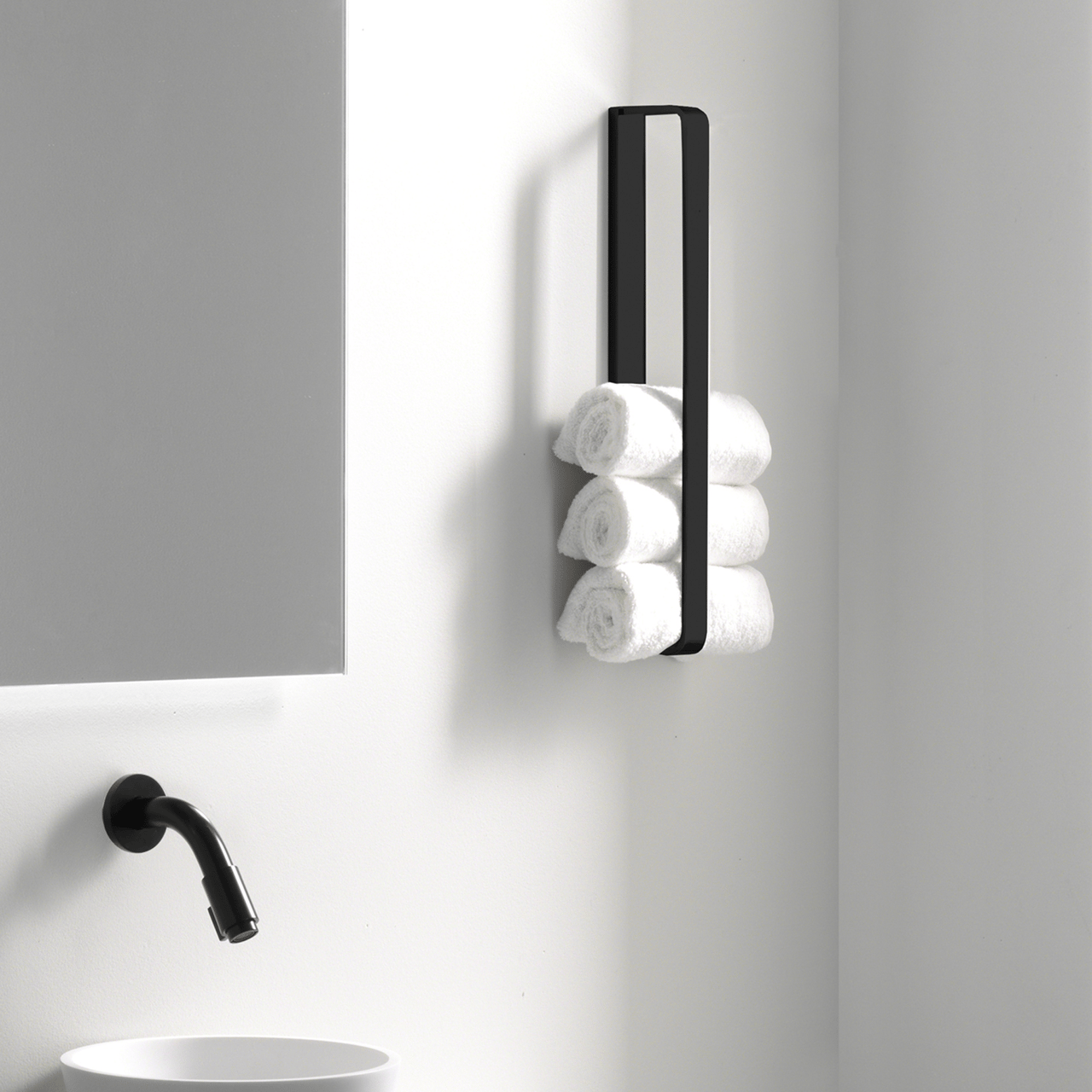 Blaufoss Patio verticale handdoekhouder mat zwart 40cm