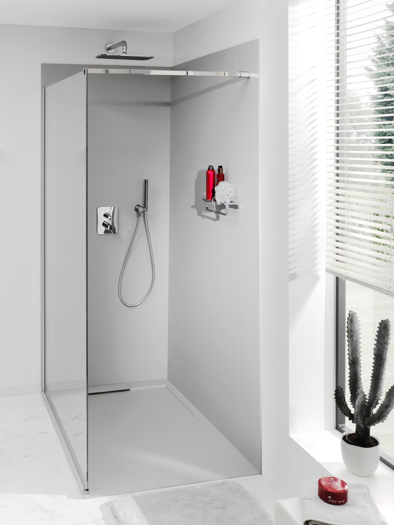 Balmani Zeno douchewandpaneel 120 x 260 cm composietmarmer lichtgrijs leisteenstructuur