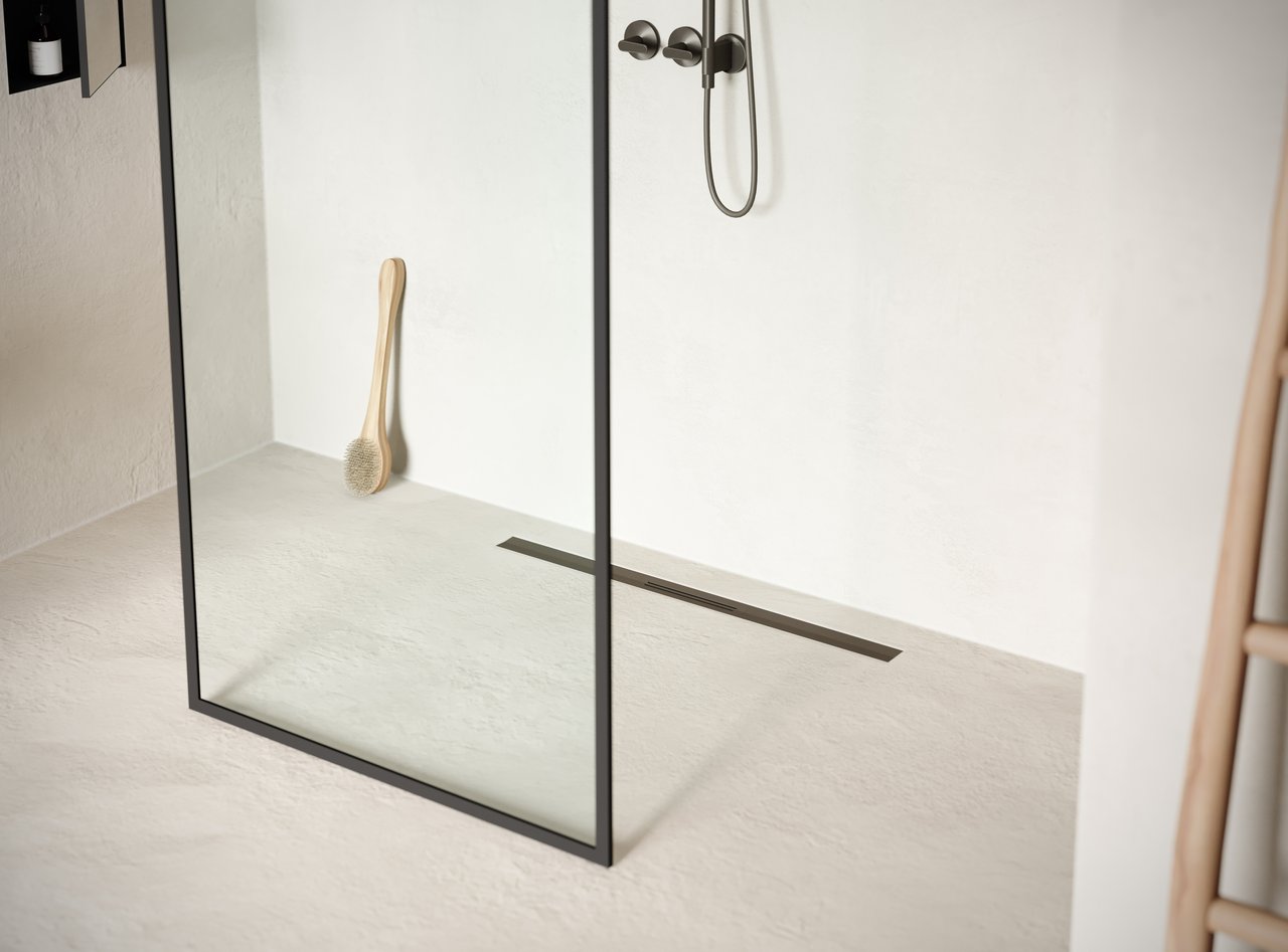 Easy Drain R-Line Clean Color douchegoot 80cm Brushed Black