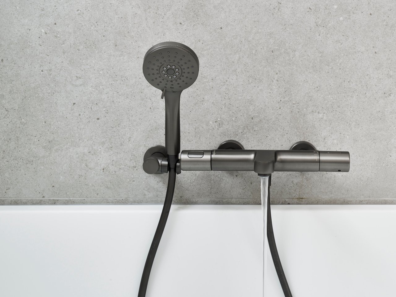 Blaufoss Round douchekop met slang 3 straalsoorten Brushed GunMetal