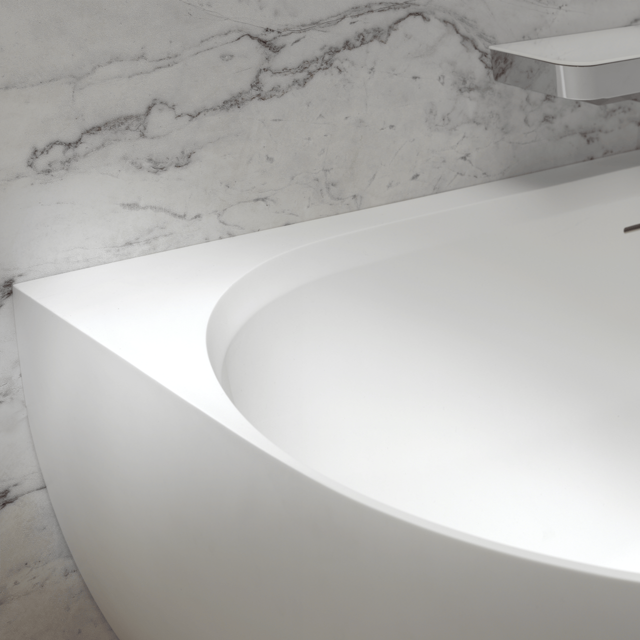 Balmani Forte baignoire semi-îlot 170 x 78 cm Solid Surface blanc mat