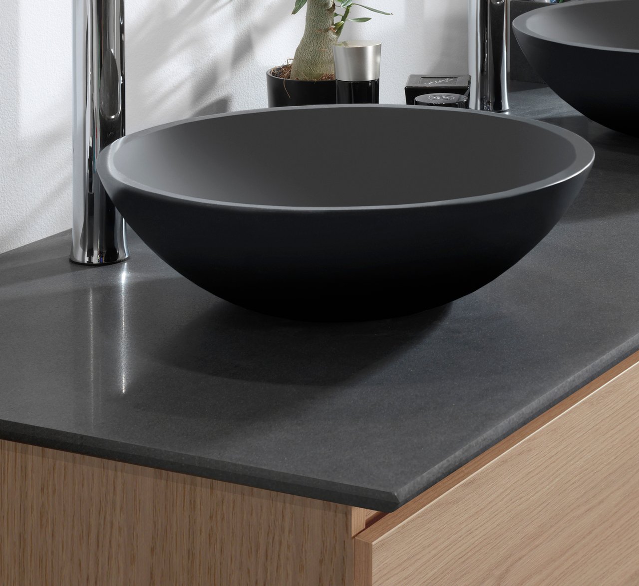 Balmani Facetta Einzelwaschtischplatte, Granit poliert, 90 x 55 cm