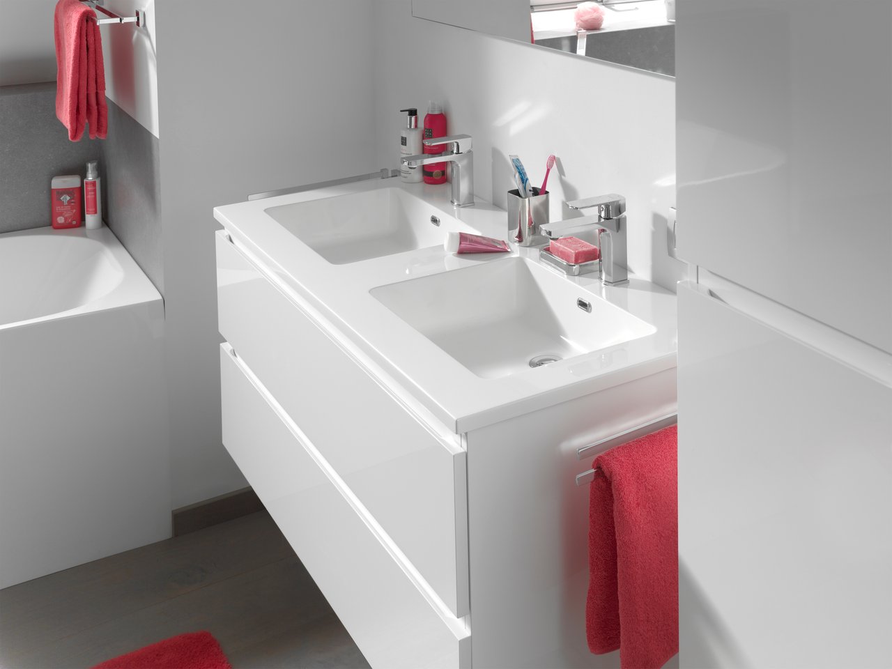 Storke Diva Doppelwaschtisch, Marmorkomposit glänzend, 120 x 52 cm