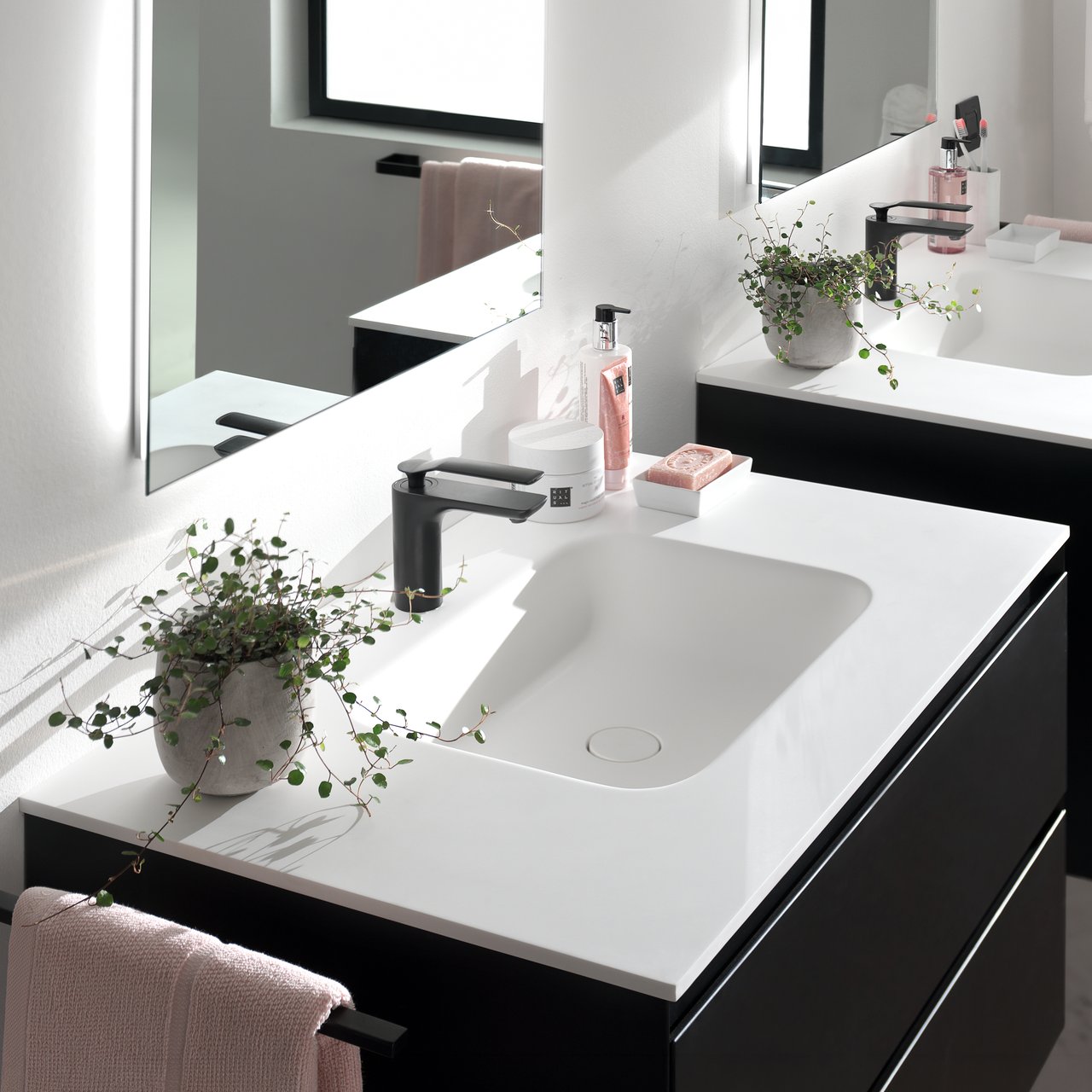 Balmani Tablo Arcato Einzelwaschtisch, Solid Surface matt, 90 x 55 cm, Ablaufventil nicht inklusive