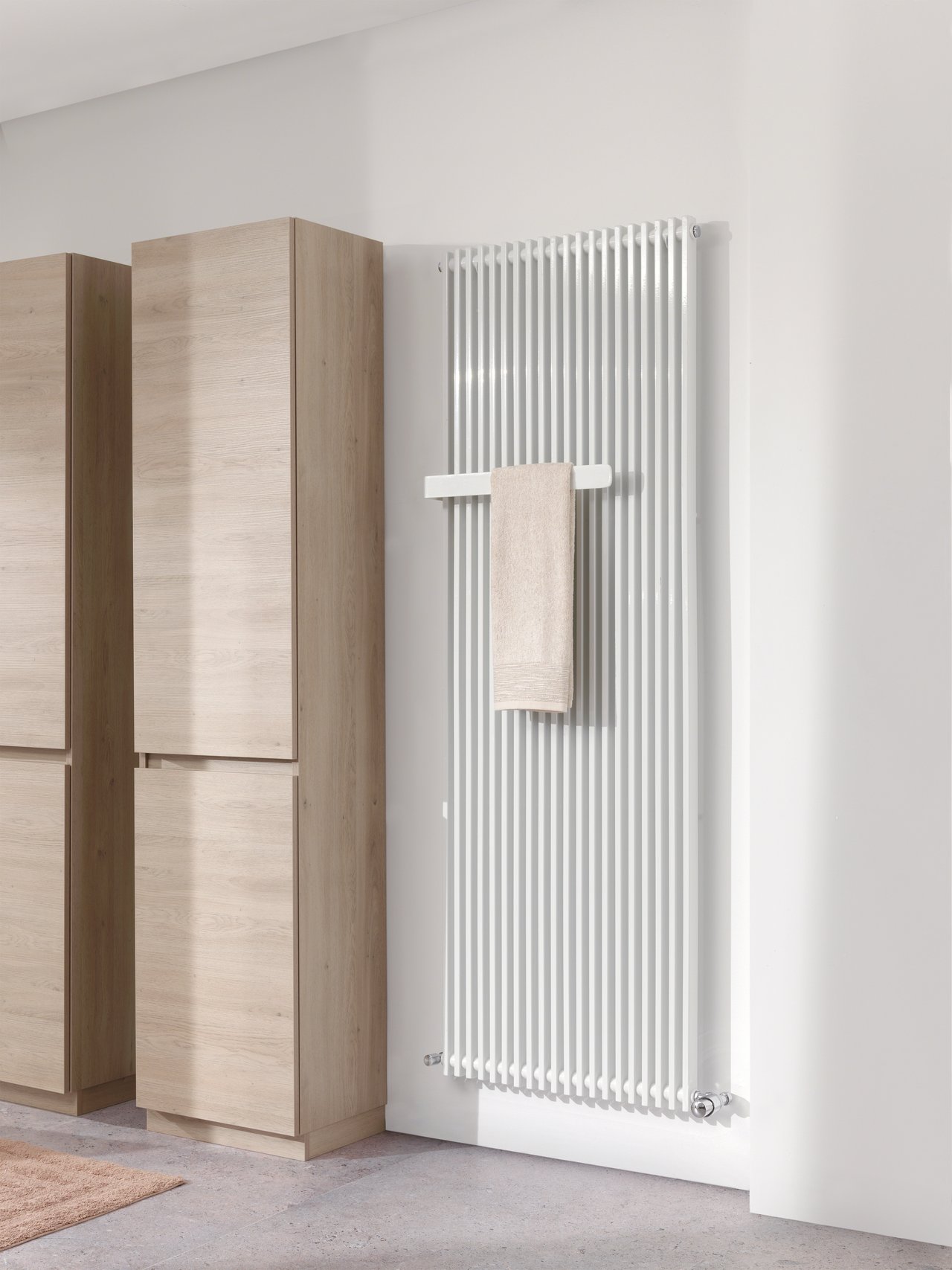 Vipera Corrason radiateur de salle de bains simple 60 x 180 cm chauffage central blanc brillant raccordement latéral 2.059W