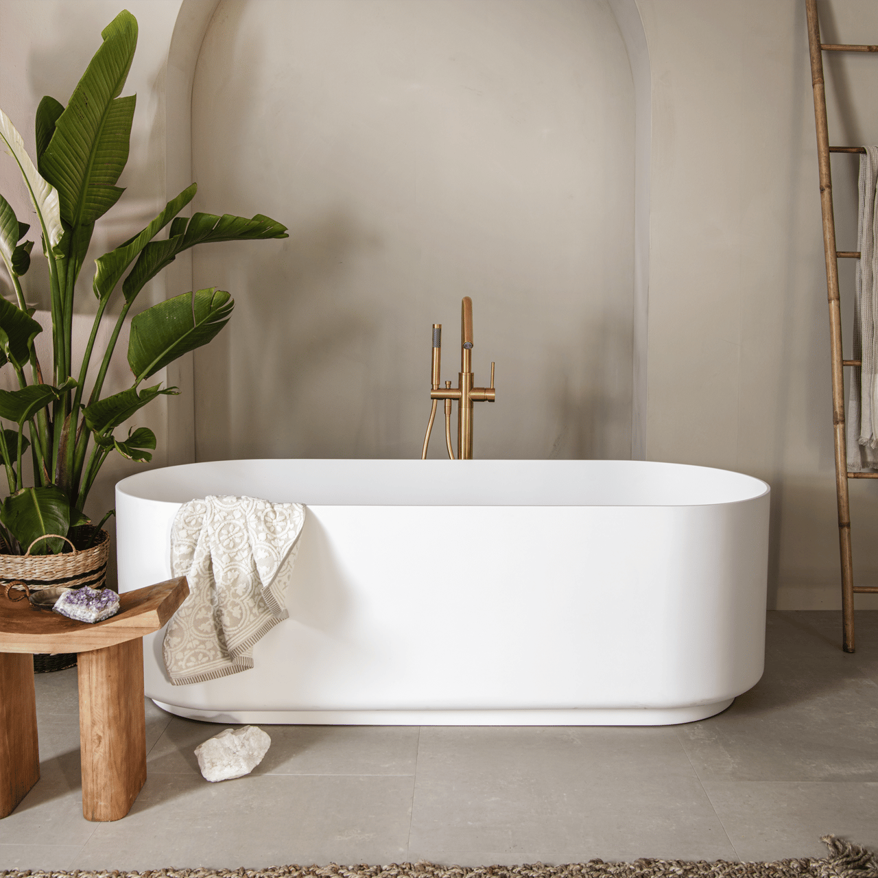 Balmani Scala ovaal vrijstaand bad 170 x 70 cm Solid Surface mat wit