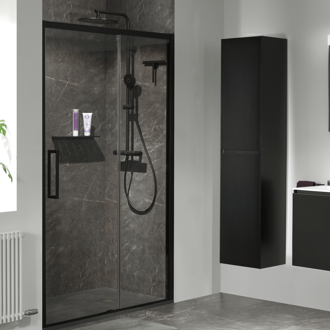 Luca Varess Senses porte coulissante 140 x 200 cm verre transparent profil noir mat