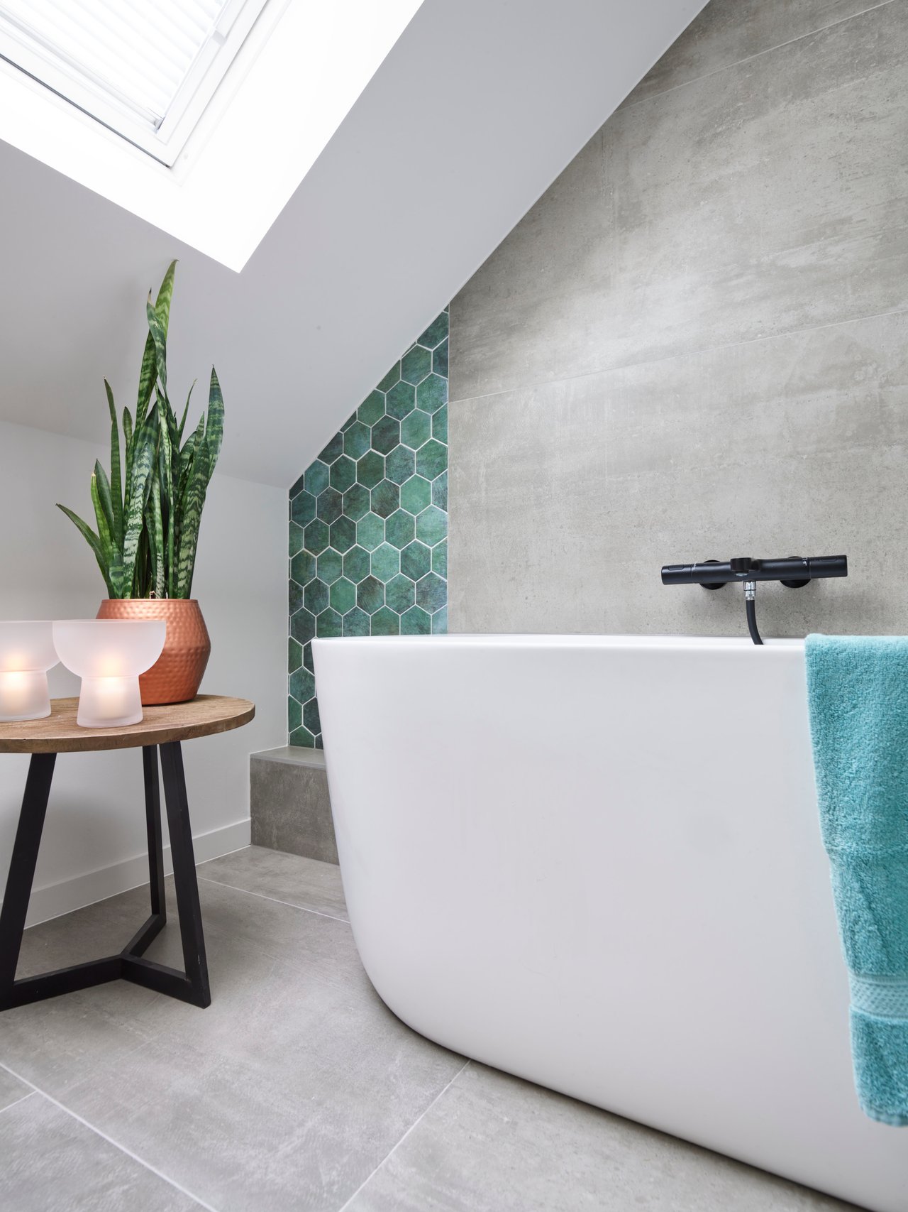 Luca Varess Ophelia tweepersoons hoekbad rechts 170 x 75 cm acryl mat wit