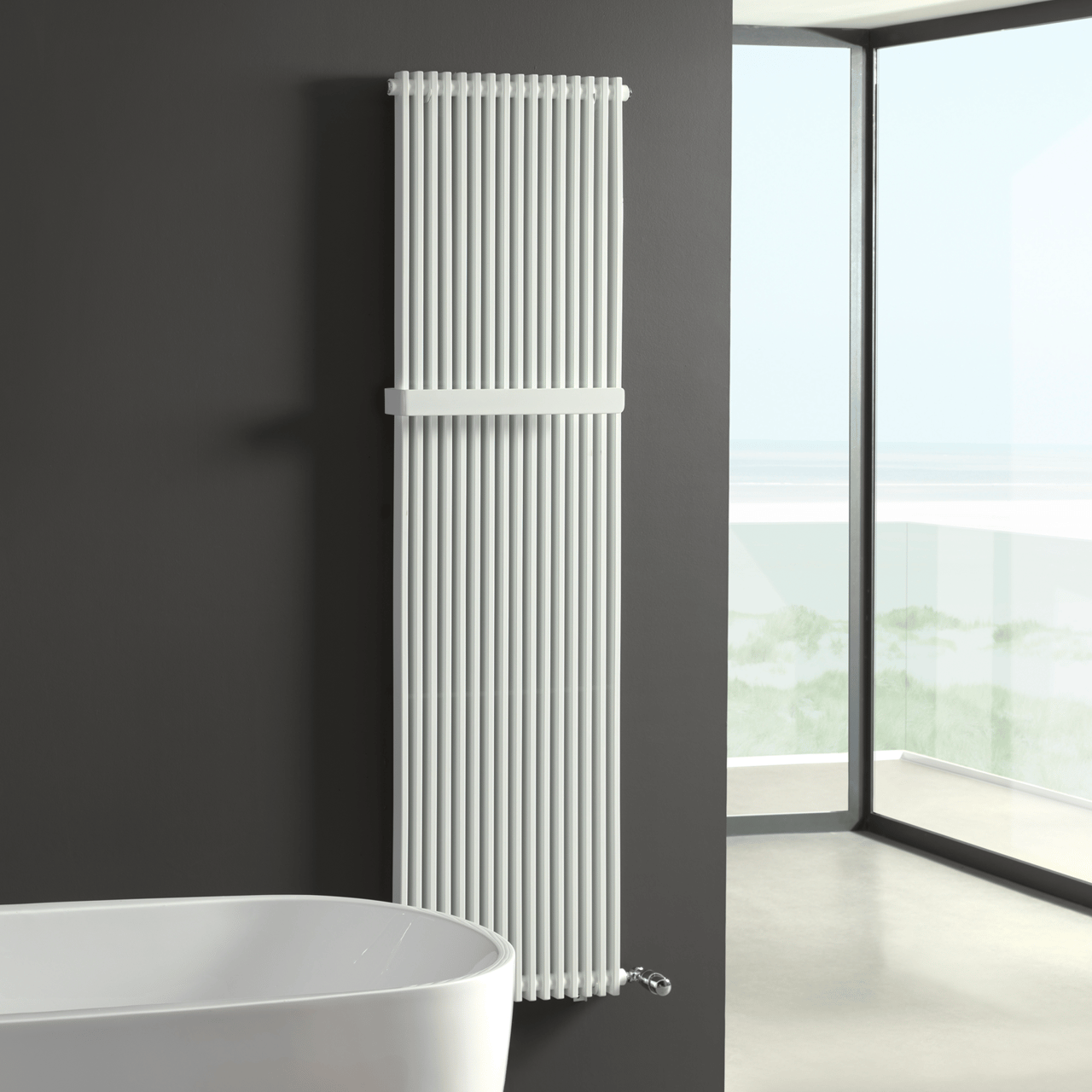 Vipera Corrason enkele badkamerradiator 40 x 180 cm centrale verwarming hoogglans wit zijaansluiting 1.339W