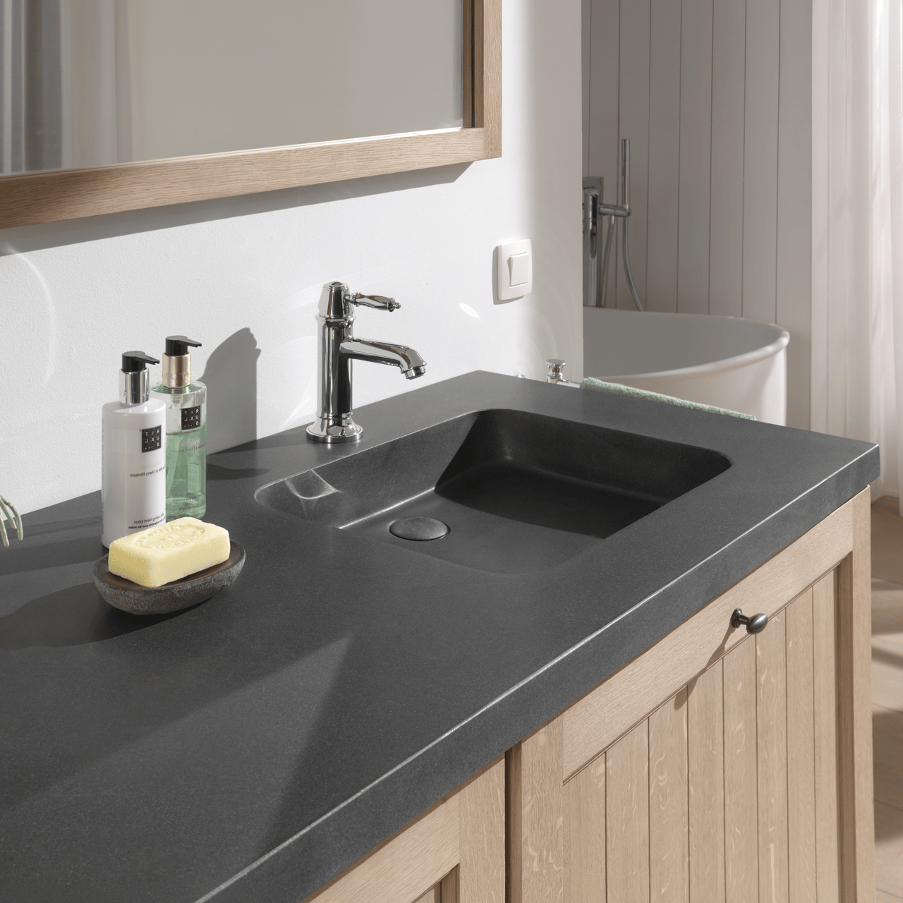 Balmani Napoli vasque asymétrique droite granite aiguisé 120 x 55 cm