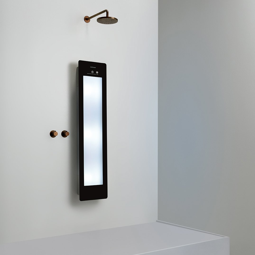 Sunshower Plus M en saillie en noir avec lumière infrarouge et UV