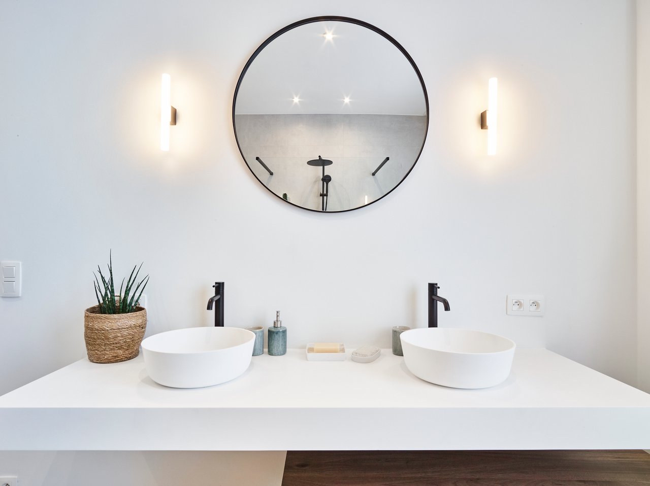 Balmani Dominus tablette simple ou double Solid Surface mat 180 x 55 cm