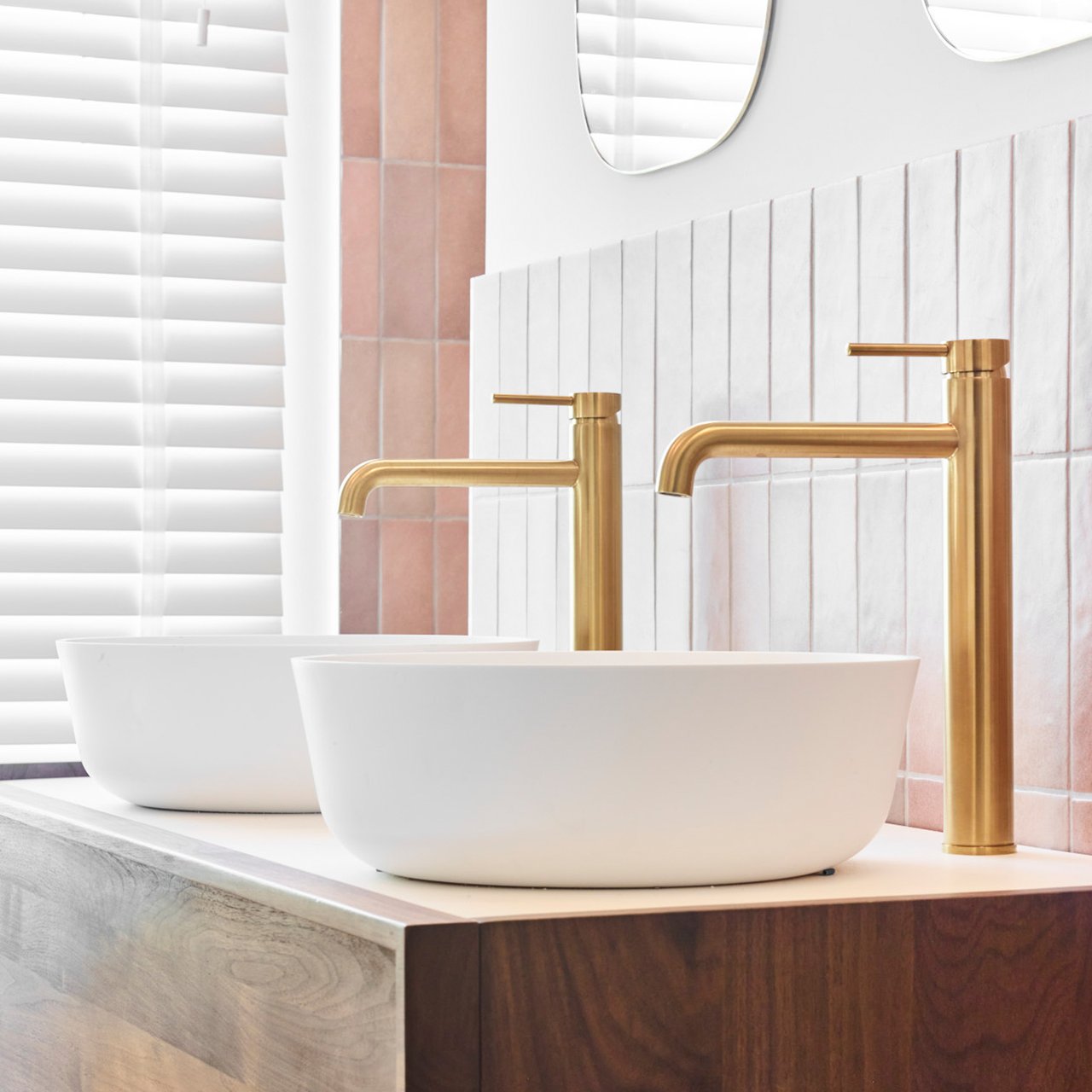 Blaufoss Round verhoogde wastafelkraan Brushed Gold