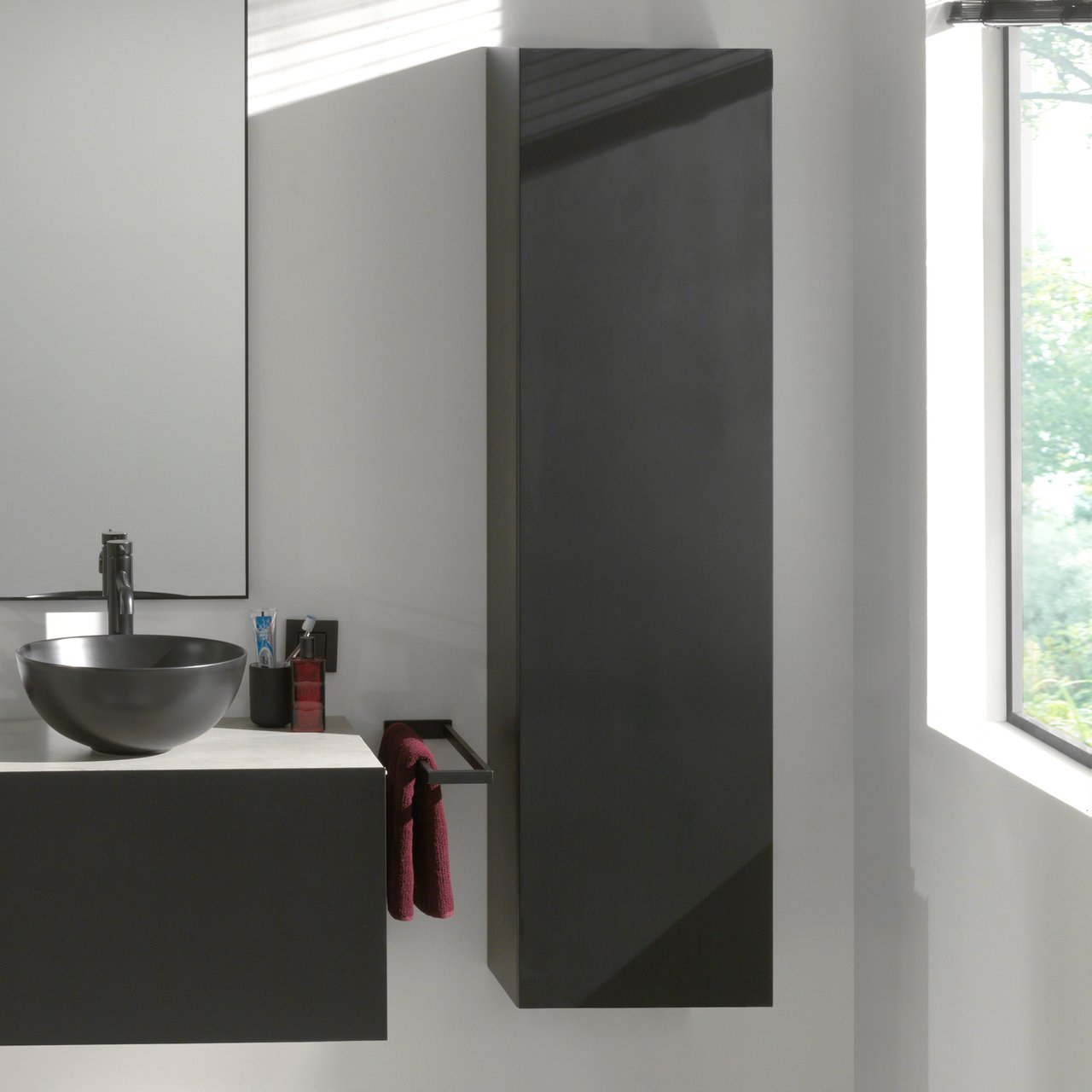 Balmani Studio zwevende badkamerkast mat zwart 40 x 30 x 150 cm