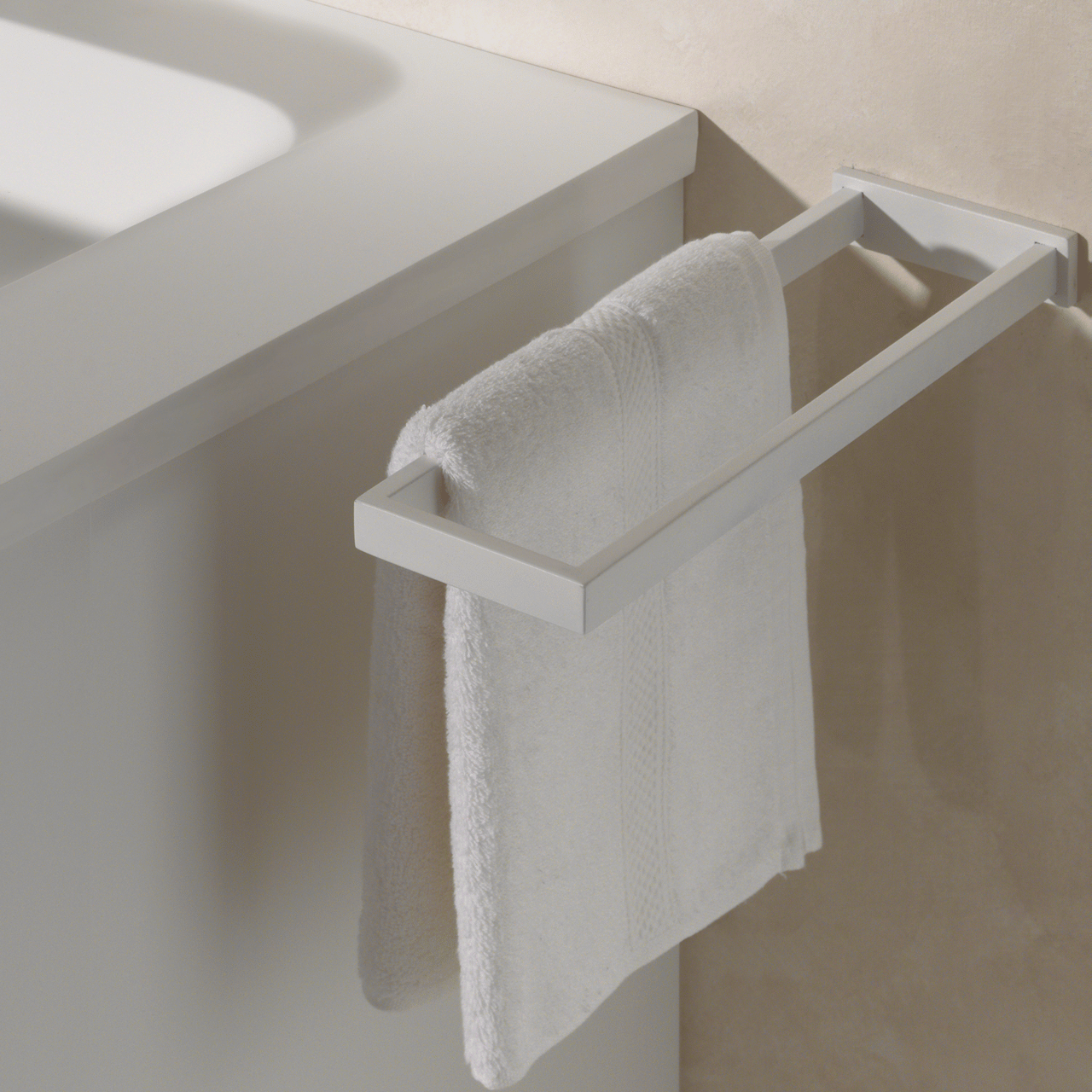 Blaufoss Noma doppelter Handtuchhalter, weiß matt, 41 cm