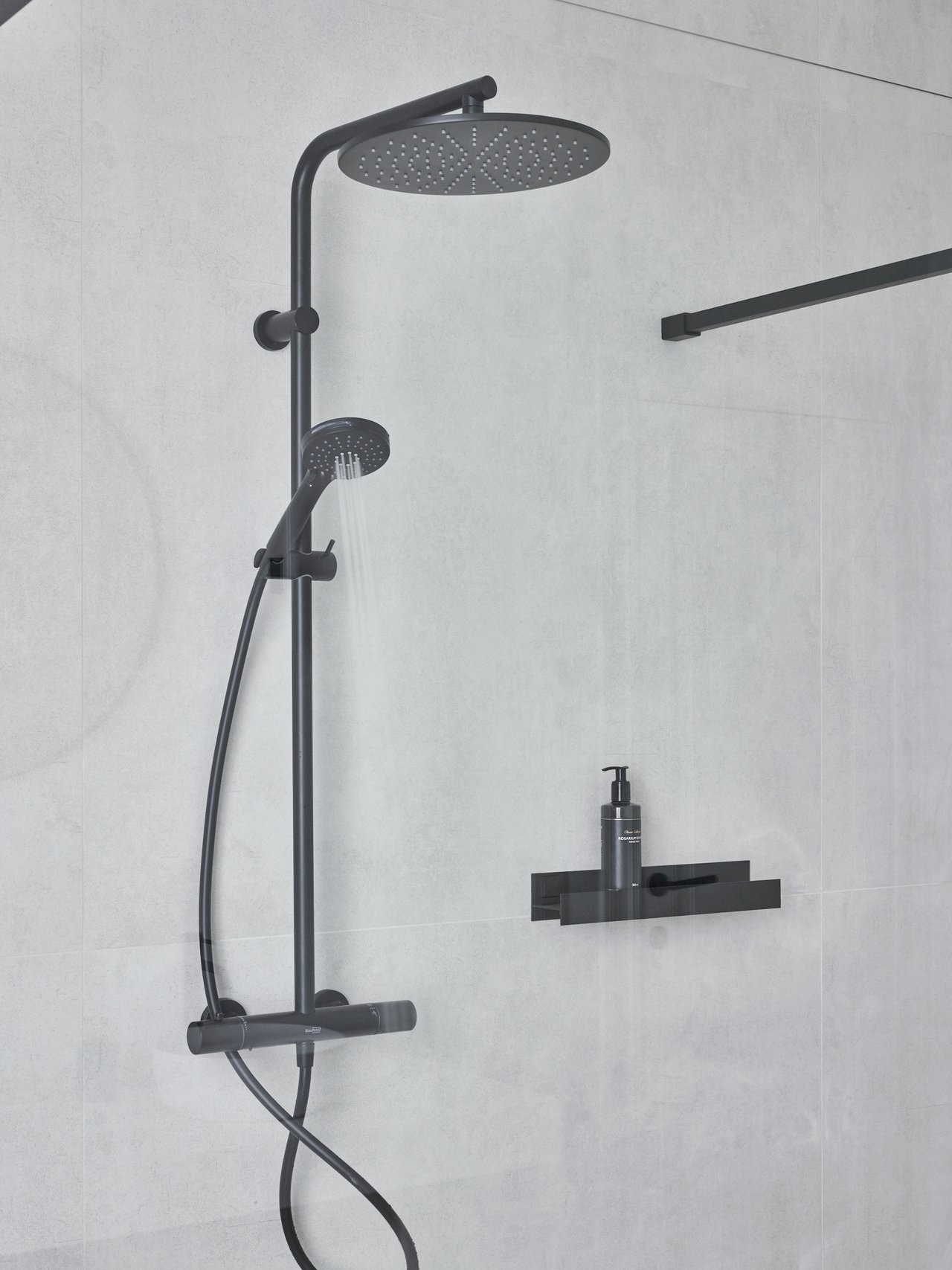 Blaufoss Round 300 regendoucheset mat zwart