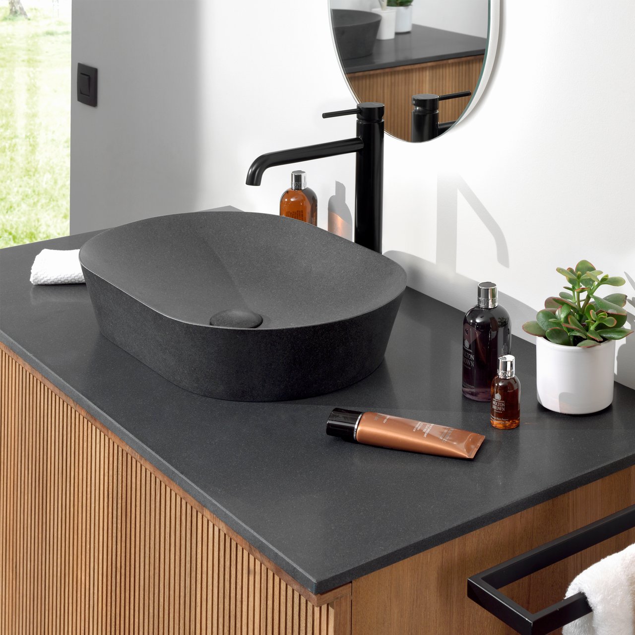 Blaufoss Round robinet de lavabo réhaussé noir mat